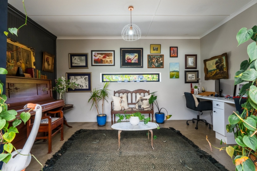 4 Bedroom Property for Sale in Linkside Western Cape